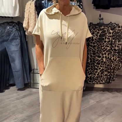 Enkel men elegant långklänning med huva – Släpp kompromisserna, välj komfort Mjuk, andas och lätt att ha på sig!
