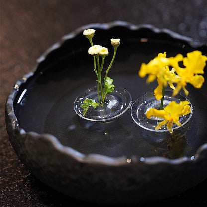 Kreativ flytande blomsterarrangemangshållare