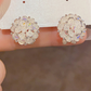 💎 50% RABATT NU! ✨ Eleganta Glittrande Örhängen med Blommotiv – Klassisk Design & Lätt Komfort – Perfekt för Vardag & Fest 🌸